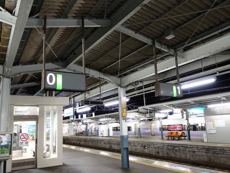 松本駅0番線